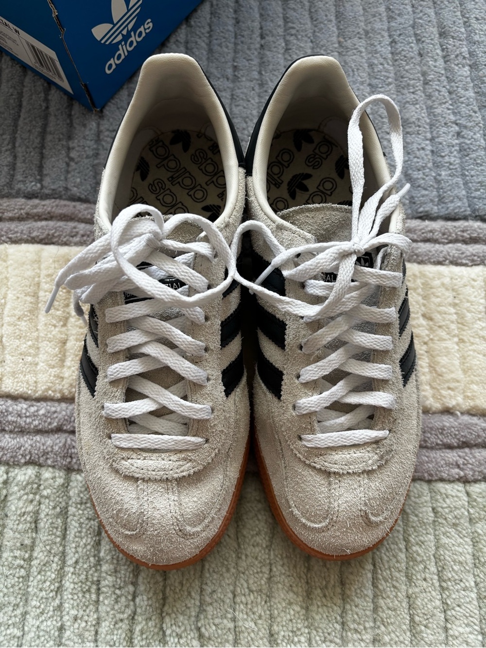 Adidas Spezial Handball in Aluminum Core